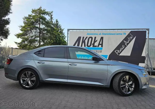 SKODA Superb 2.0 TSI 4x4 Sportline DSG