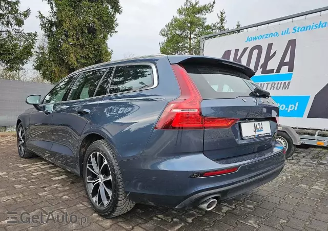 VOLVO V60 D4 Geartronic Momentum Pro