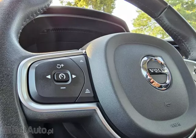 VOLVO V60 D4 Geartronic Momentum Pro