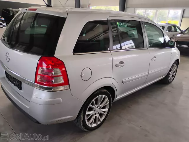 OPEL Zafira Cosmo