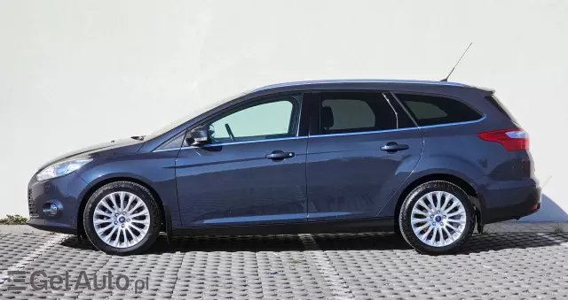 FORD Focus 1.0 EcoBoost Titanium