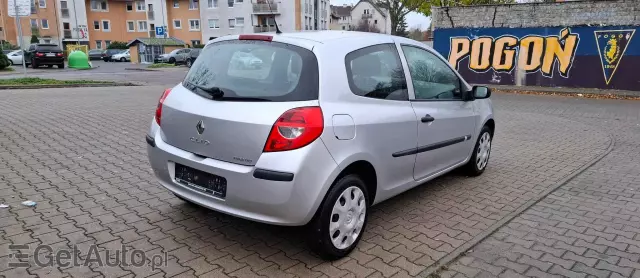 RENAULT Clio 1.2 16V 75 Collection