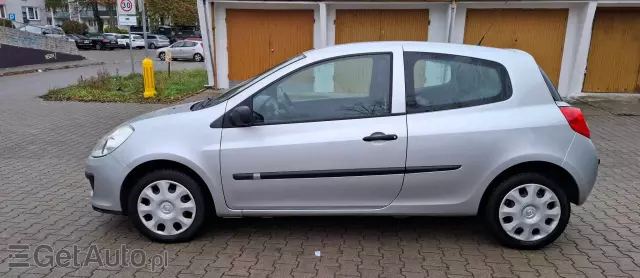 RENAULT Clio 1.2 16V 75 Collection