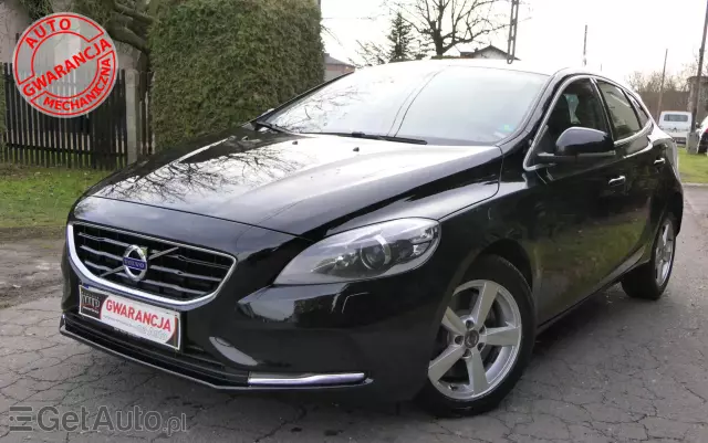 VOLVO V40 D3 Drive-E SCR Momentum