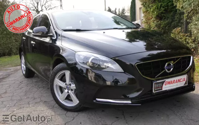 VOLVO V40 D3 Drive-E SCR Momentum