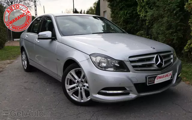 MERCEDES-BENZ Klasa C 180 CGI Automatik BlueEFFICIENCY Avantgarde