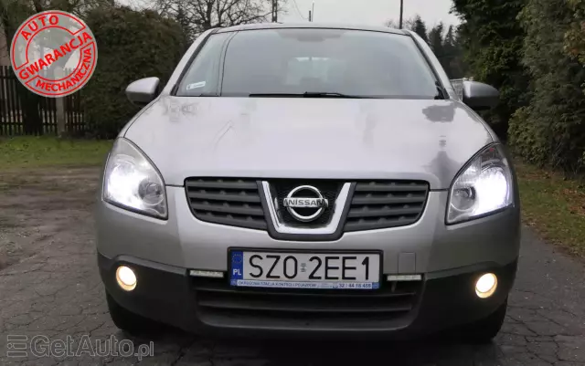 NISSAN Qashqai 2.0 4 x 4 tekna