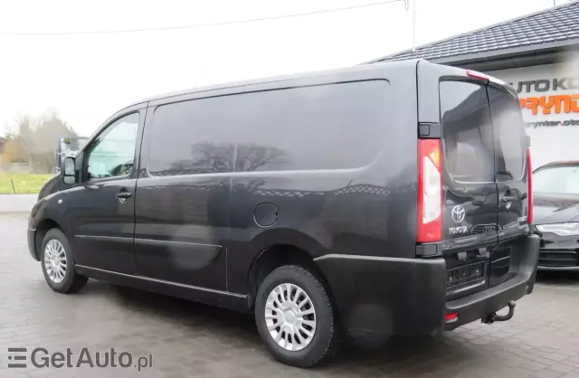 TOYOTA Proace 