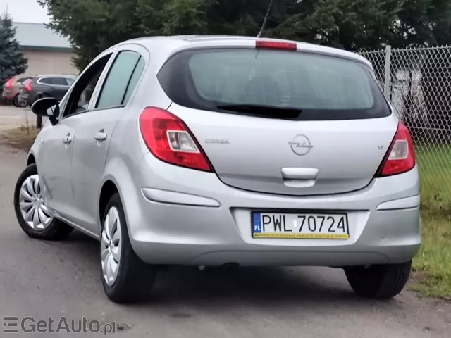 OPEL Corsa 