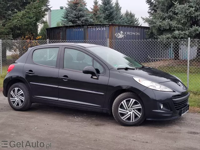 PEUGEOT 207 