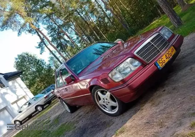 MERCEDES-BENZ W 124 