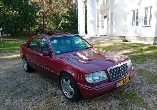 MERCEDES-BENZ W 124 