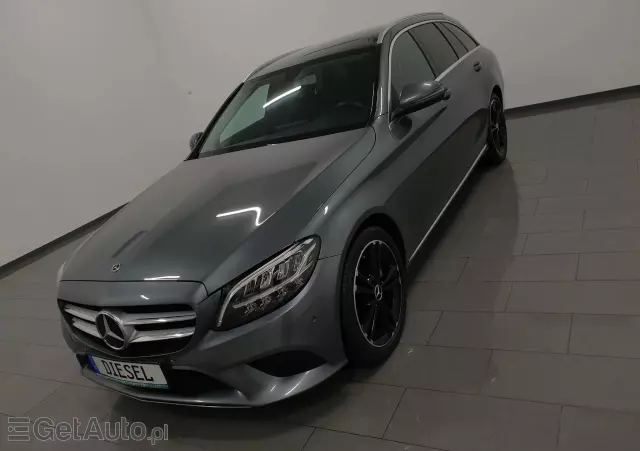 MERCEDES-BENZ Klasa C 220 d T 9G-TRONIC Avantgarde