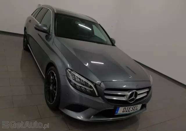 MERCEDES-BENZ Klasa C 220 d T 9G-TRONIC Avantgarde