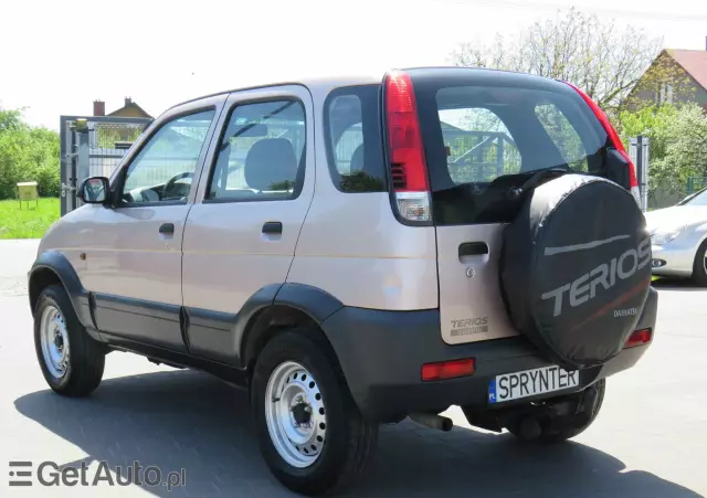 DAIHATSU Terios Pur