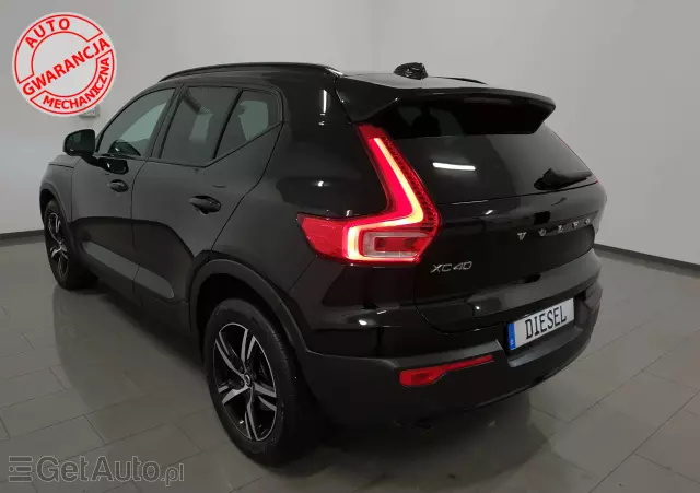 VOLVO XC 40 