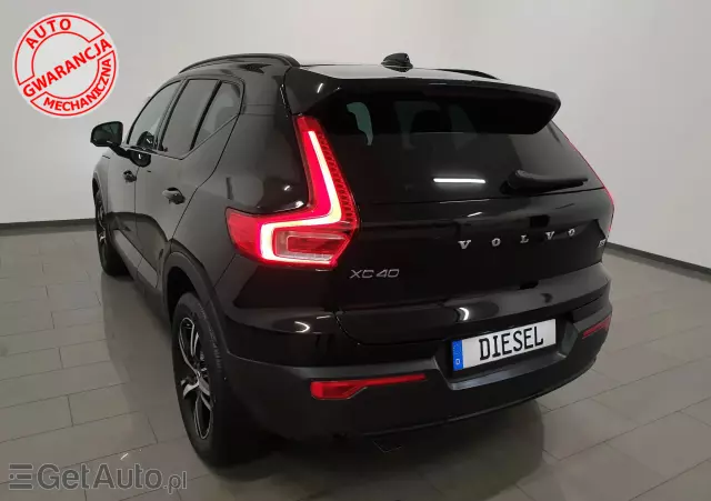 VOLVO XC 40 