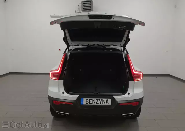 VOLVO XC 40 T4 AWD Geartronic R-Design