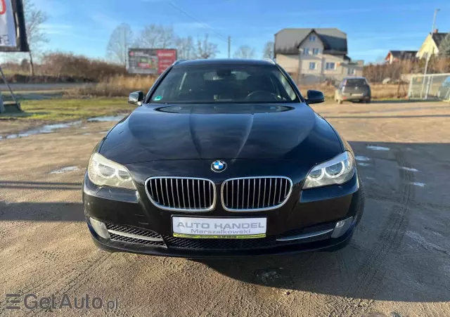 BMW Seria 5 525d Touring Sport-Aut