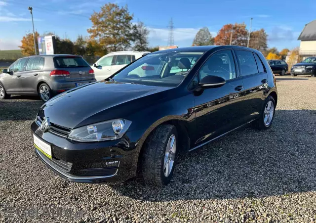 VOLKSWAGEN Golf 1.6 TDI BlueMotion Technology Allstar