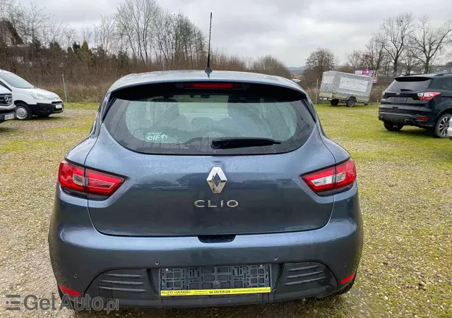 RENAULT Clio 1.2 16V Alize