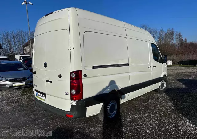 VOLKSWAGEN Crafter 