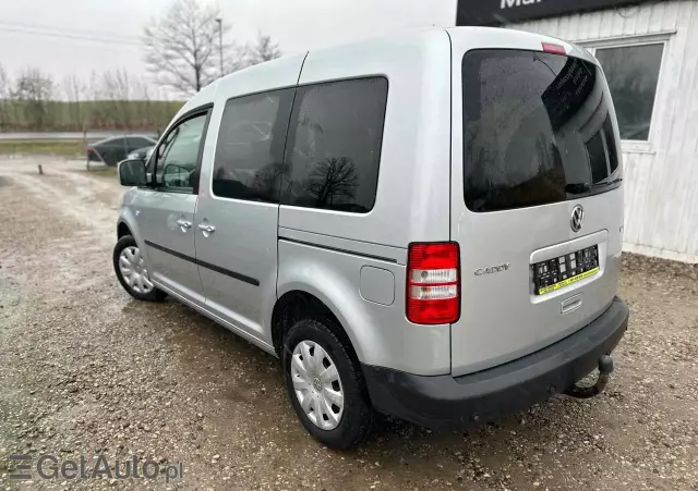 VOLKSWAGEN Caddy 1.6 TDI (7-Si.) Edition 30