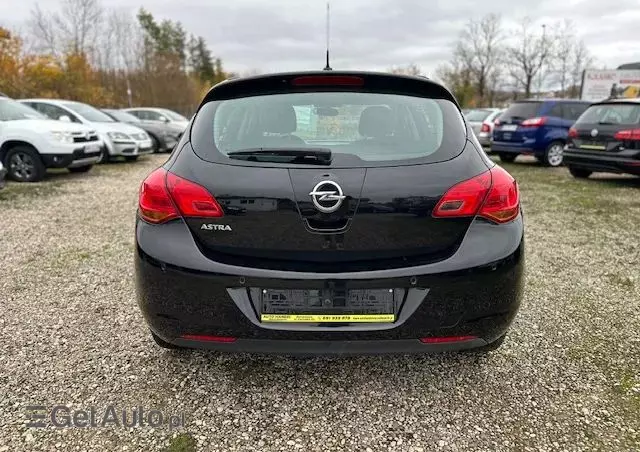 OPEL Astra 1.4 Active