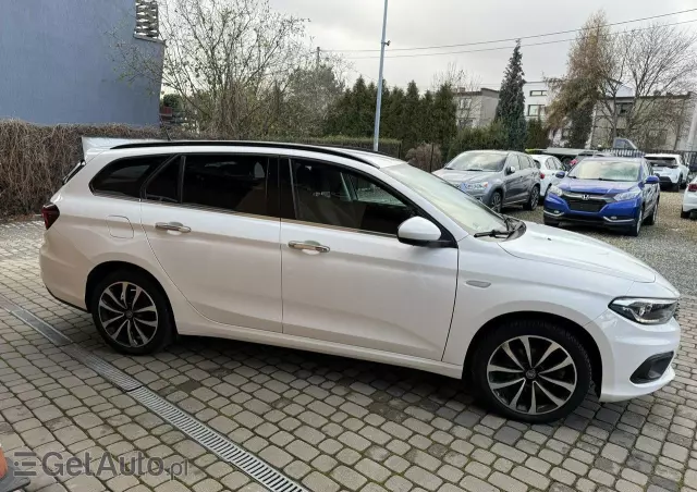 FIAT Tipo 1.4 T-Jet 16v Lounge EU6