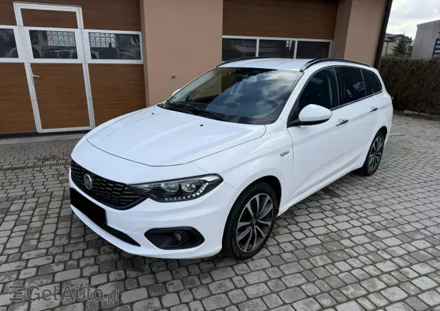 FIAT Tipo 1.4 T-Jet 16v Lounge EU6