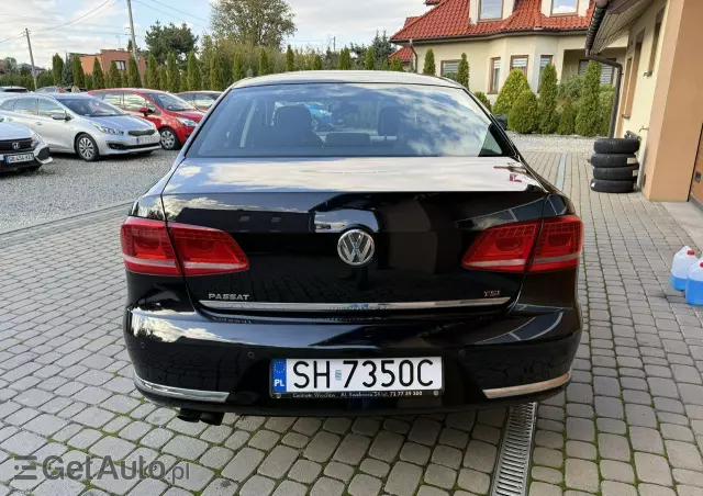 VOLKSWAGEN Passat 1.8 TSI Comfortline