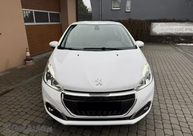 PEUGEOT 208 1.2 PureTech GPF Signature S&S