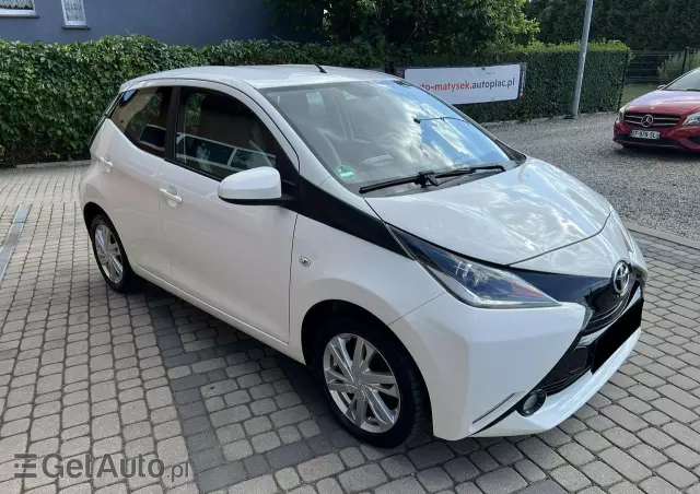 TOYOTA Aygo 