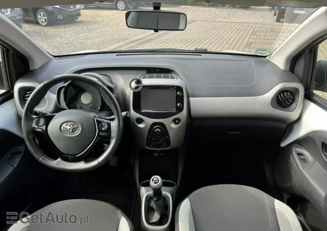 TOYOTA Aygo 