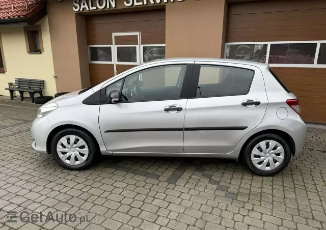 TOYOTA Yaris 1.33 Life