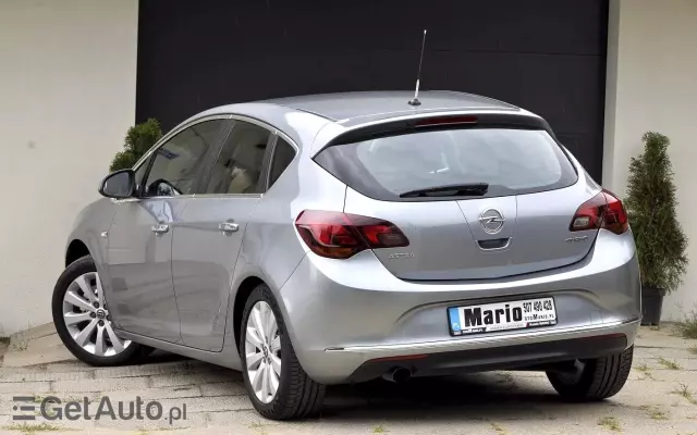 OPEL Astra 1.4 Turbo Automatik Edition