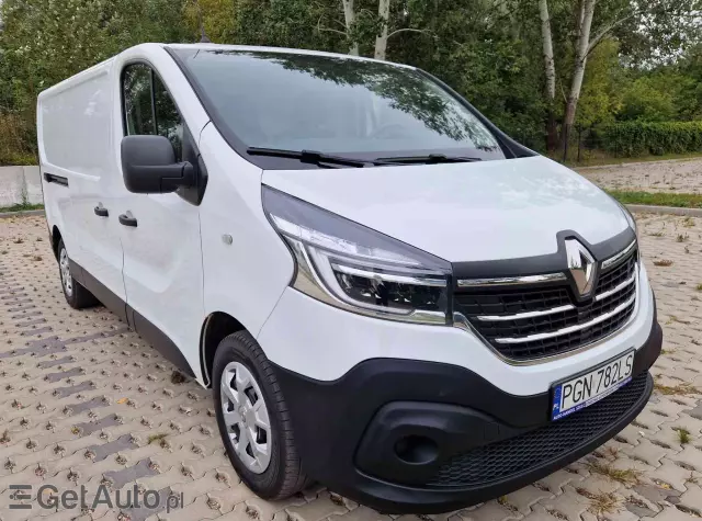 RENAULT Trafic 