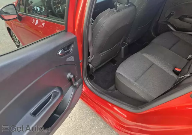 RENAULT Clio 1.6 E-TECH Intens