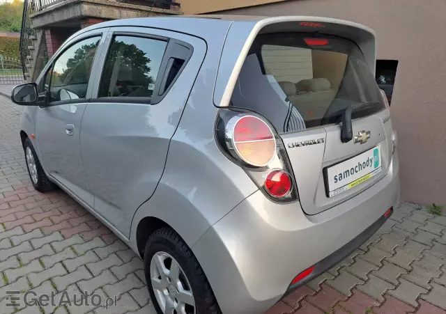 CHEVROLET Spark 