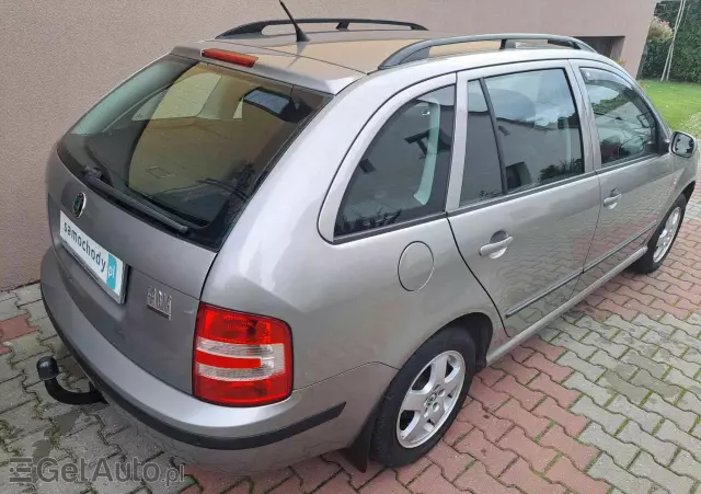 SKODA Fabia 1.4 16V Automatik Classic