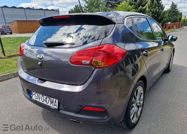 KIA Ceed 1.6 GDI DCT Platinum Edition