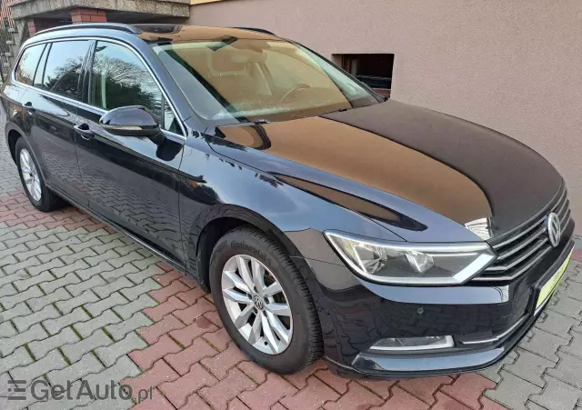 VOLKSWAGEN Passat Variant 2.0 TDI SCR Comfortline