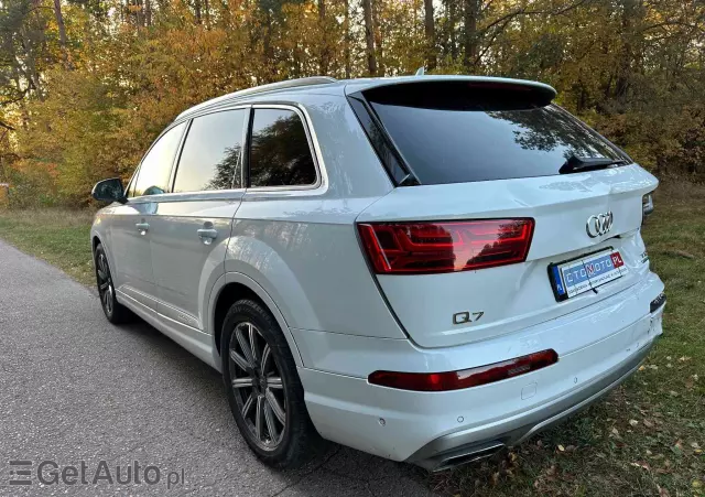 AUDI Q7 3.0 TDI Quattro Tiptronic