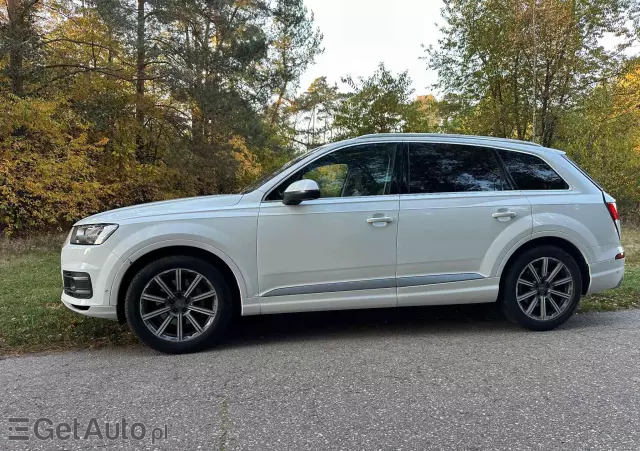 AUDI Q7 3.0 TDI Quattro Tiptronic