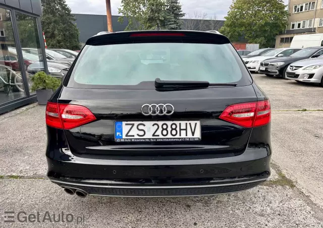 AUDI A4 Avant 2.0 TDI DPF multitronic S line Sportpaket