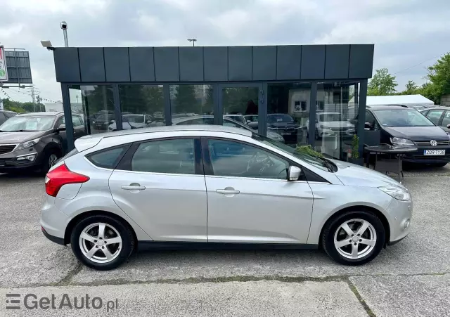 FORD Focus 1.6 Titanium