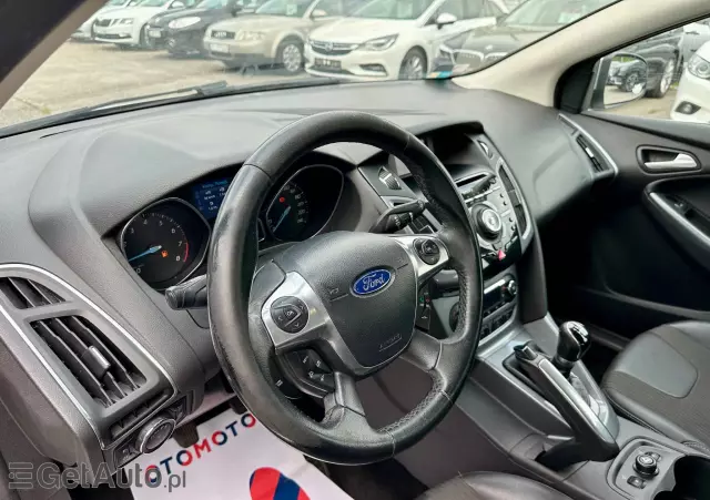 FORD Focus 1.6 Titanium