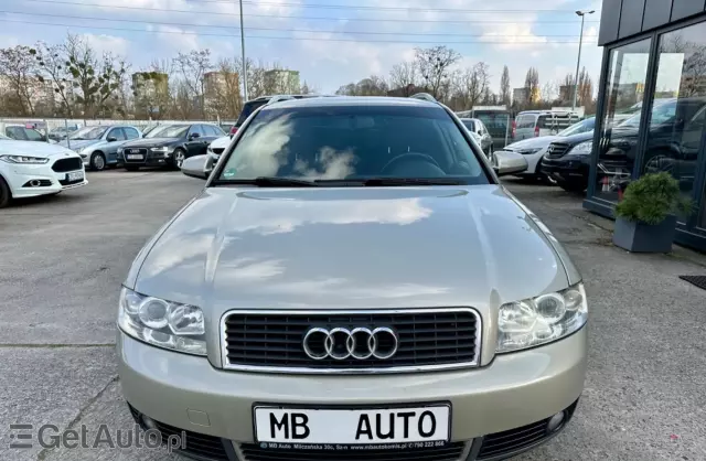 AUDI A4 2.0i 20V (130 KM) Multitronic