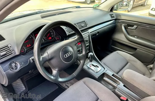 AUDI A4 2.0i 20V (130 KM) Multitronic