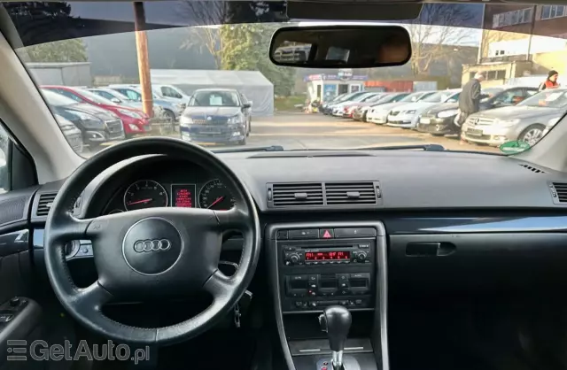 AUDI A4 2.0i 20V (130 KM) Multitronic